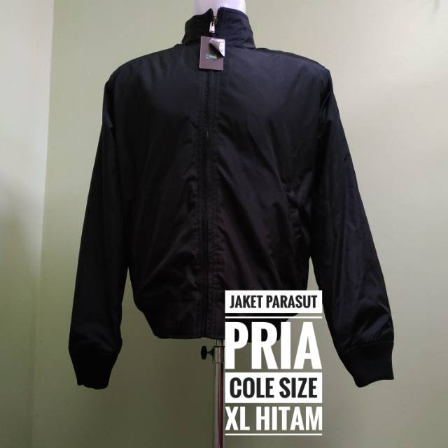 Jaket Parasut Pria merk Cole size XL