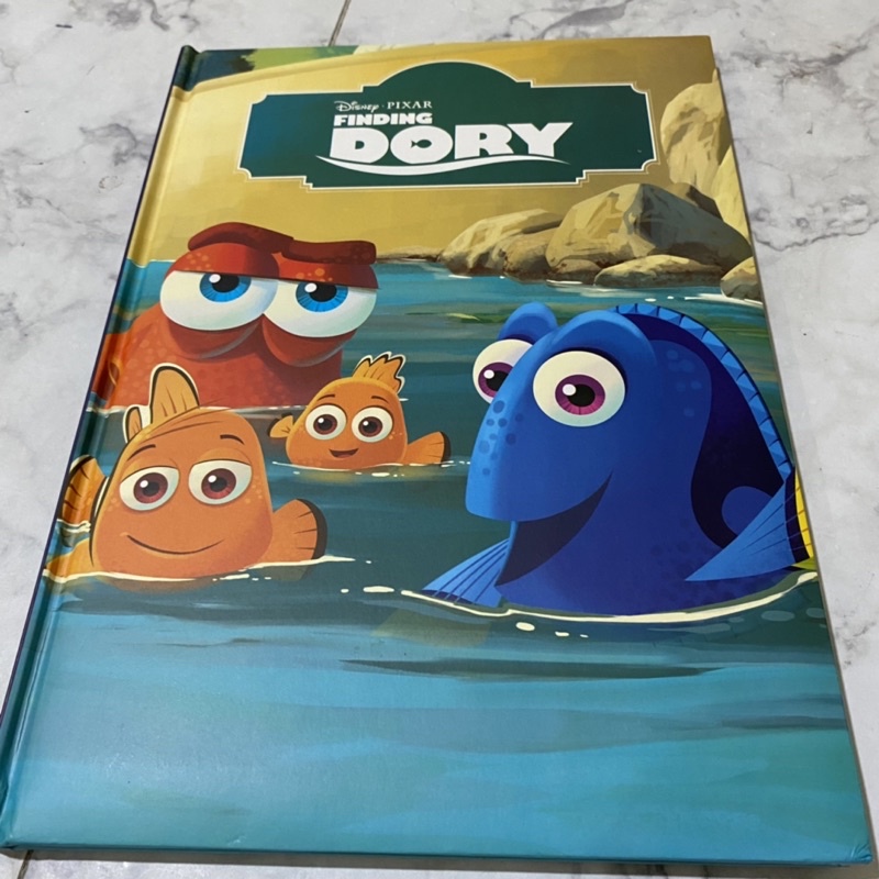 Finding dory disney finding nemo hardcover padded / buku cerita anak bahasa inggris menemukan dori /