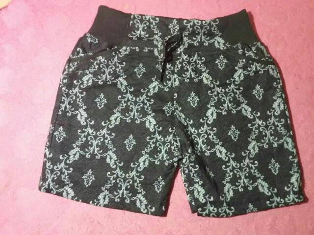 CELANA PENDEK KATUN STRECHT ANAK (MOTIF/POLOS) KATUN BISA MELAR