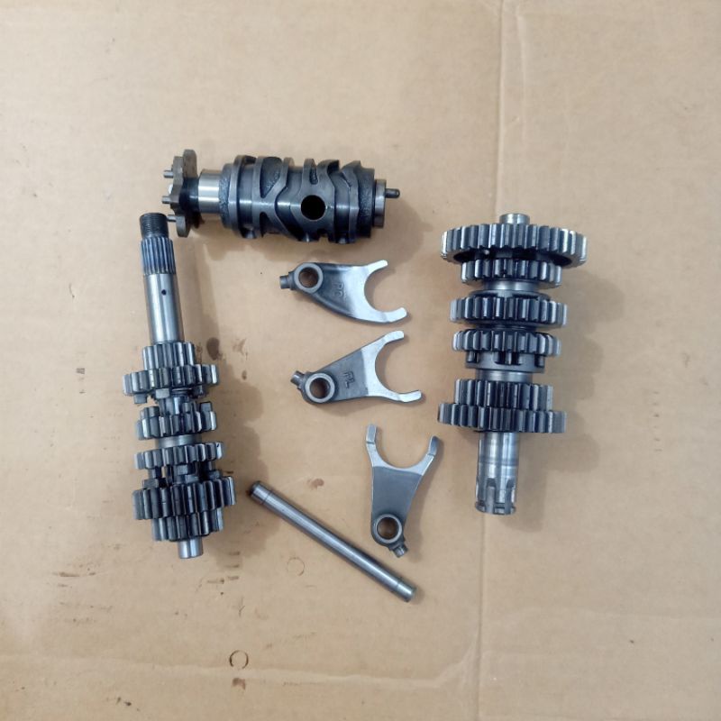 Gear Gigi Rasio set CB150 R OLD LAMA original