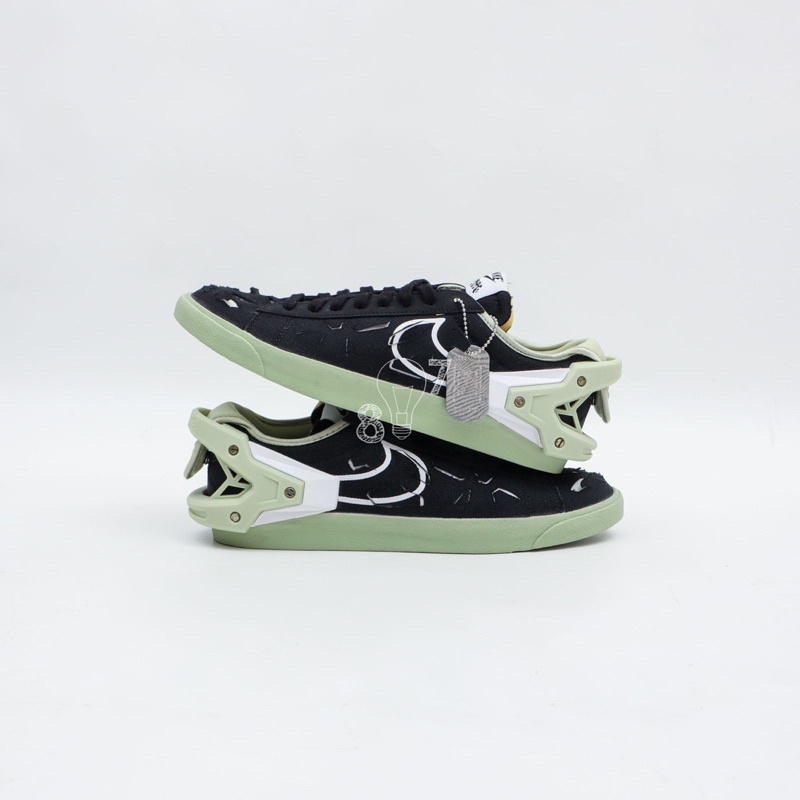 Blazer Low Acronym Black Olive Aura