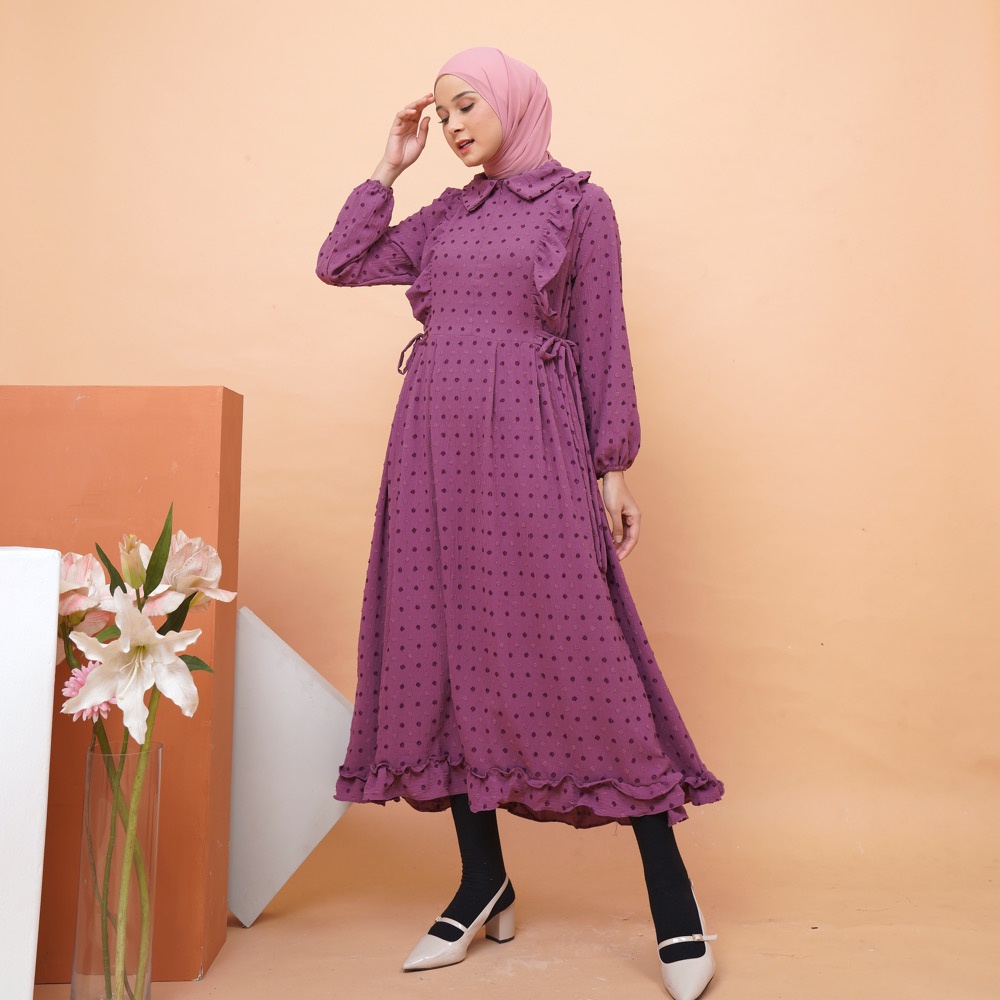 Rosaline midi dress crincle uragiri dan rayon premium orlin dress looklike haideeorlin