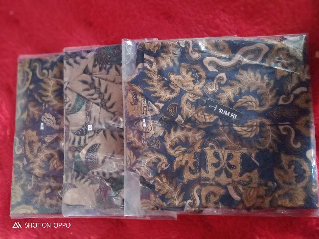 Baju Batik Pria Slimfit Modern Lengan Panjang Ob 514