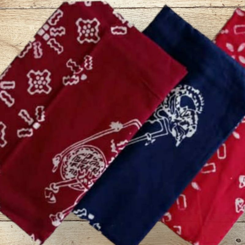 Taplak Meja Batik Jadul Gambar Wayang