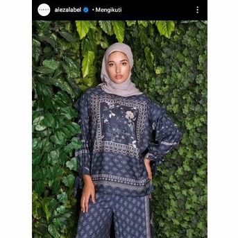 firgie top navy by aleza