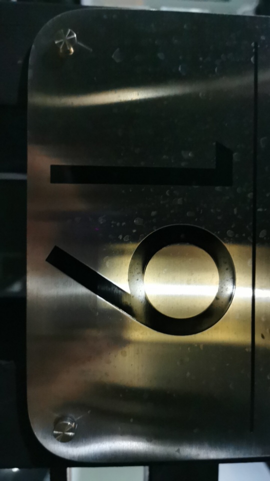 Nomor Rumah Stainless Steel Etching Uk 20x25cm