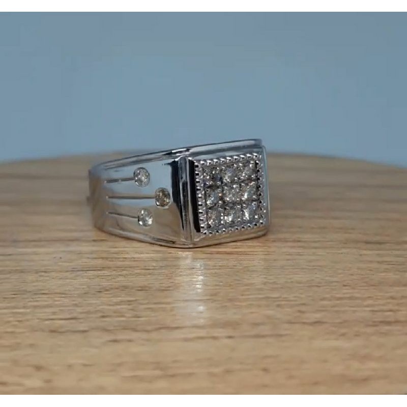 CincinPriaPerakBerlian