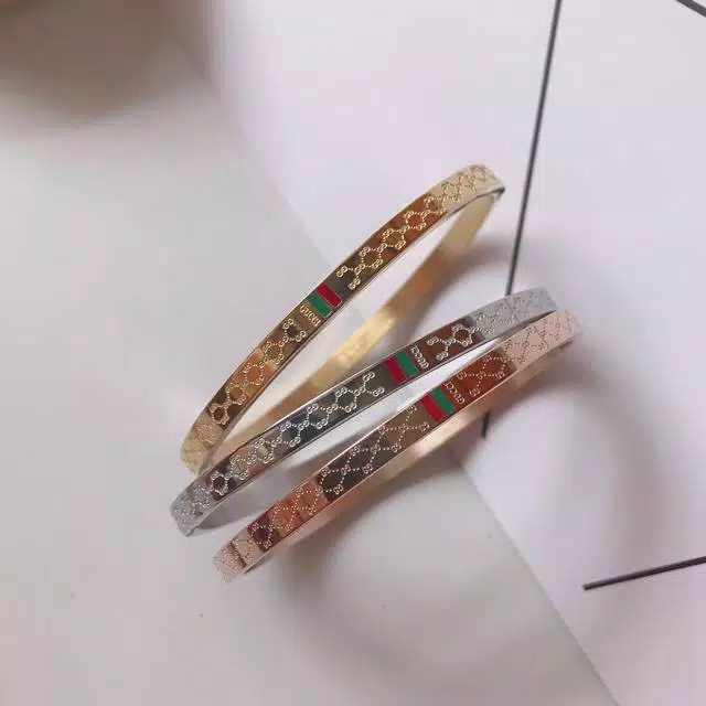 Gelang titanium terlaris/terhits GOLD,ROSEGOLD,SILVER anti karat selamanya/ gelang bangle titanium