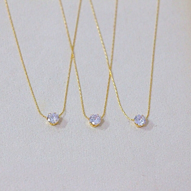 Kalung Titanium Anti Karat Berlian Tunggal Mewah Emas 18k Perhiasan Wanita Korea