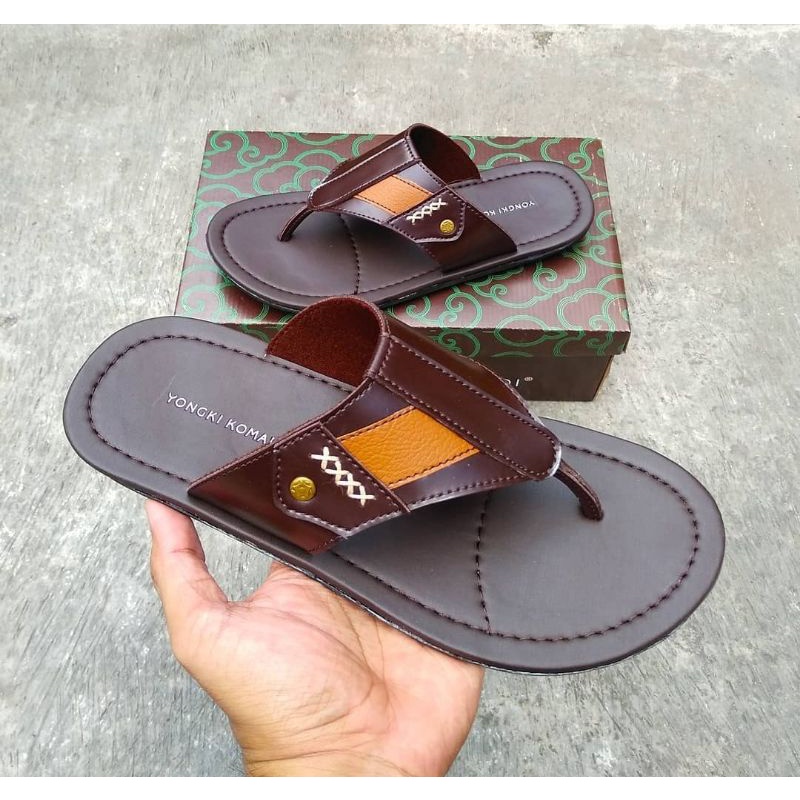 Sandal Yongki Komaladi