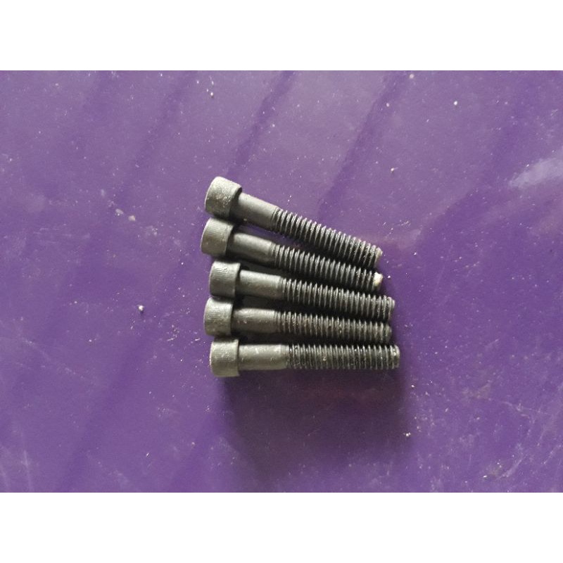 Baut L 5/16x2 1/2 /(inchi)/L hitam/baja grade 12,9