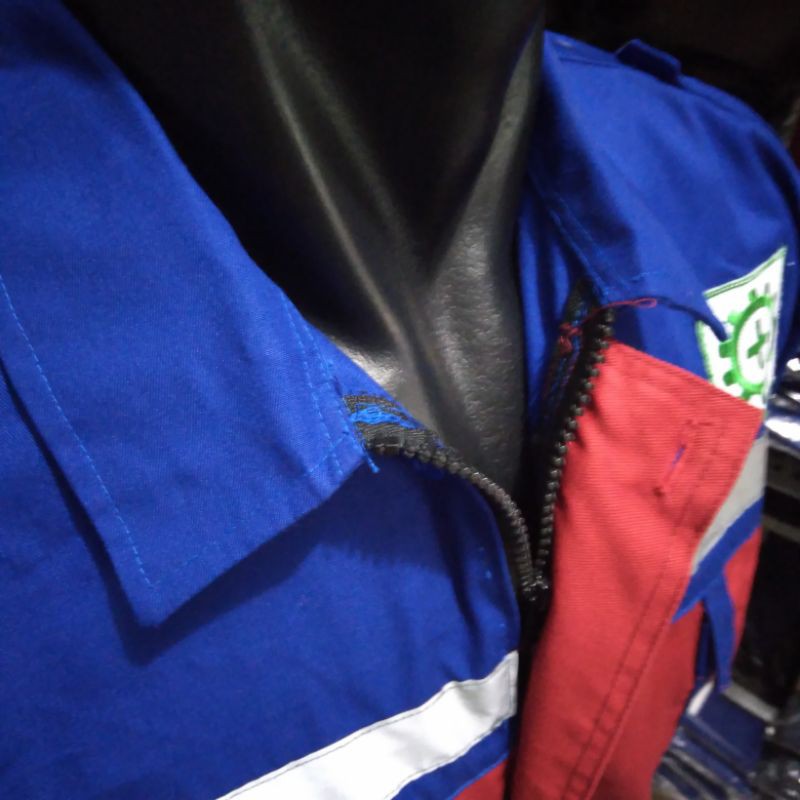 SERAGAM SAFETY BAJU PROYEK MERAH BIRU RESLETING KAIN DRILL FREE LOGO K3 BENDERA