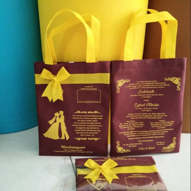 

Tas Undangan Pernikahan pita (18x25) / SOUVENIR PERNIKAHAN / TOTEBAG MURAH / GOODIEBAG