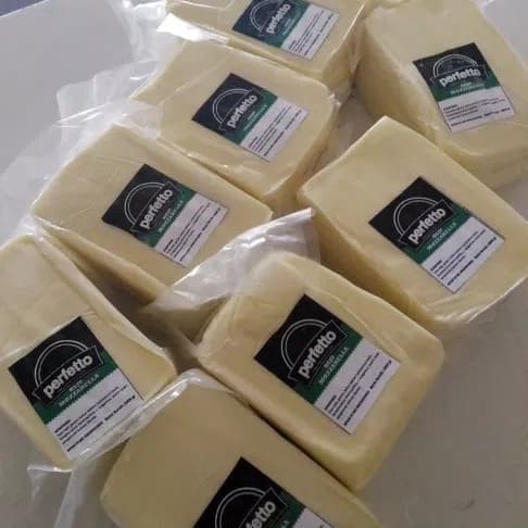 Keju Mozarela perfetto 1kg mozarella perfetto 1 kg