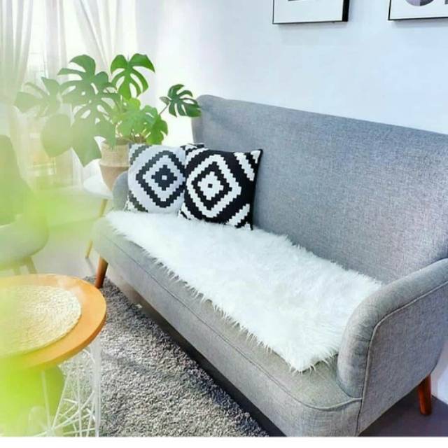 Alas Kursi Sofa Bed Karpet Bulu korea Shabby Premium - Roomers Store