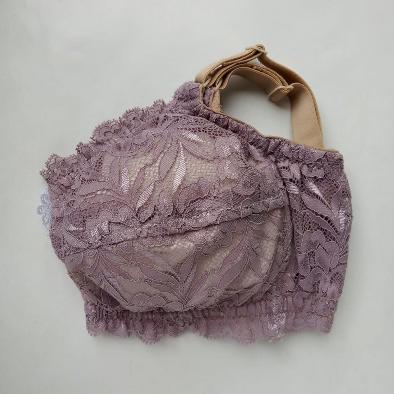 Bra Brukat tanpa kawat dan busa