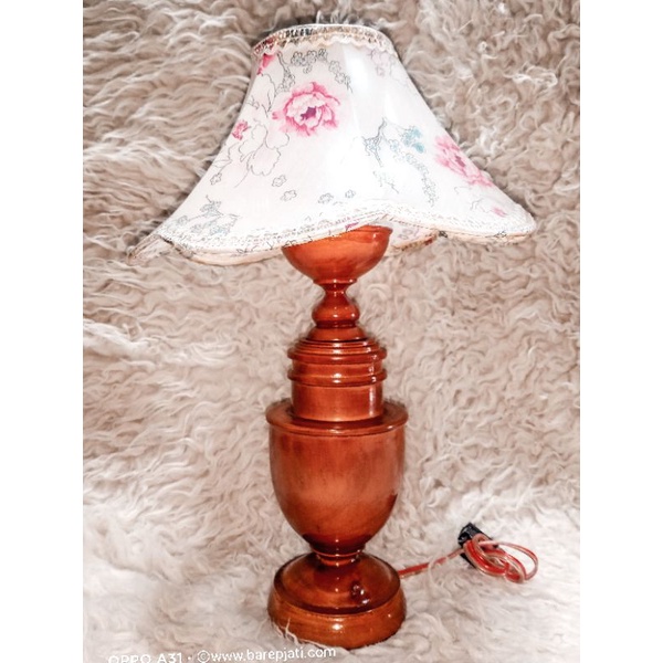 LAMPU MEJA LAMPU TIDUR KAYU JATI - BAREP JATI