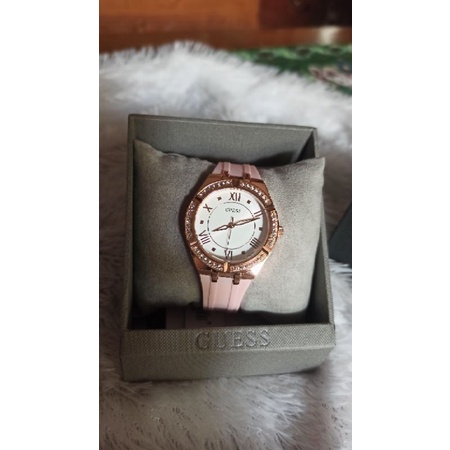 jam tangab guess rubber