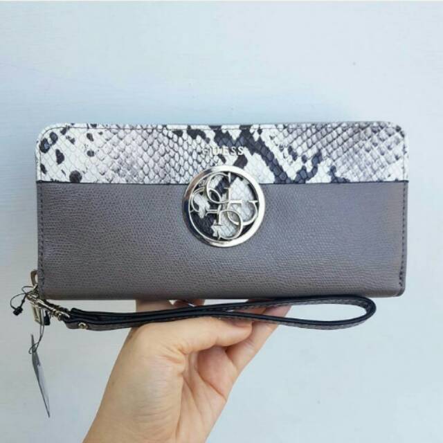 Guess wallet
