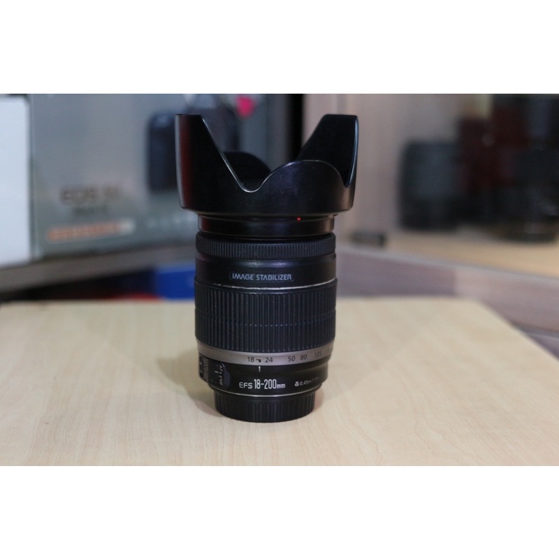 LENSA CANON 18-200mm is MULUS - LENSA WIDE CANON TERMURAH - LENSA ZOOM CANON MURAH