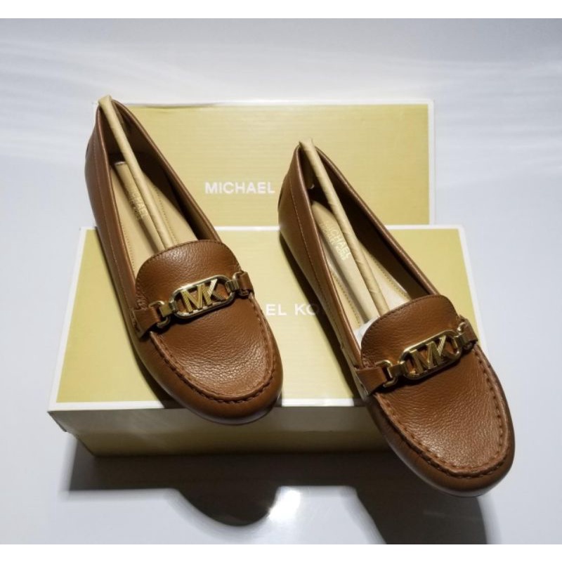 Mk Grier moc tumbled leather. Luggage