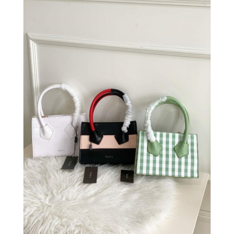 Tas Cantik | Tas Putih | Tas Kecil | Selempang Pedro | P108