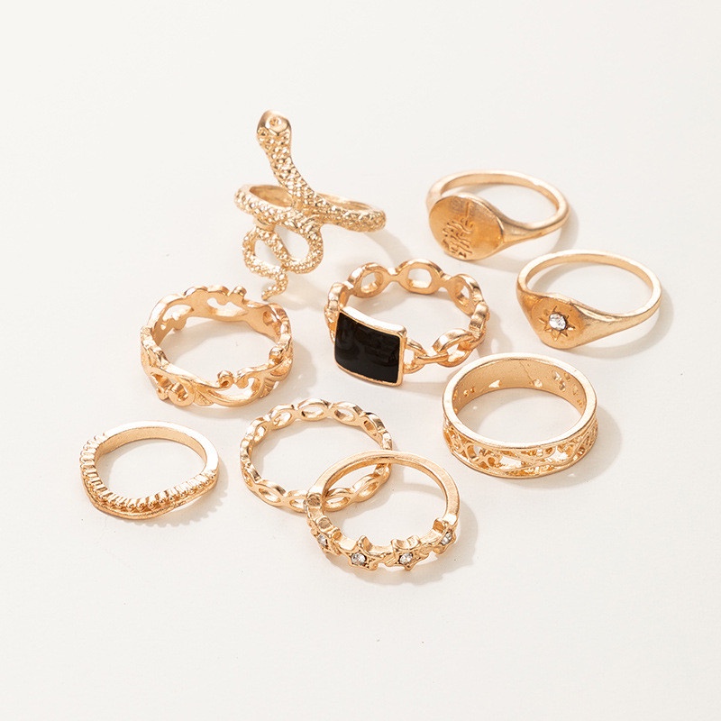 9 Pcs / Set Cincin Bentuk Geometris Warna Emas Hitam Bahan Logam Untuk Wanita