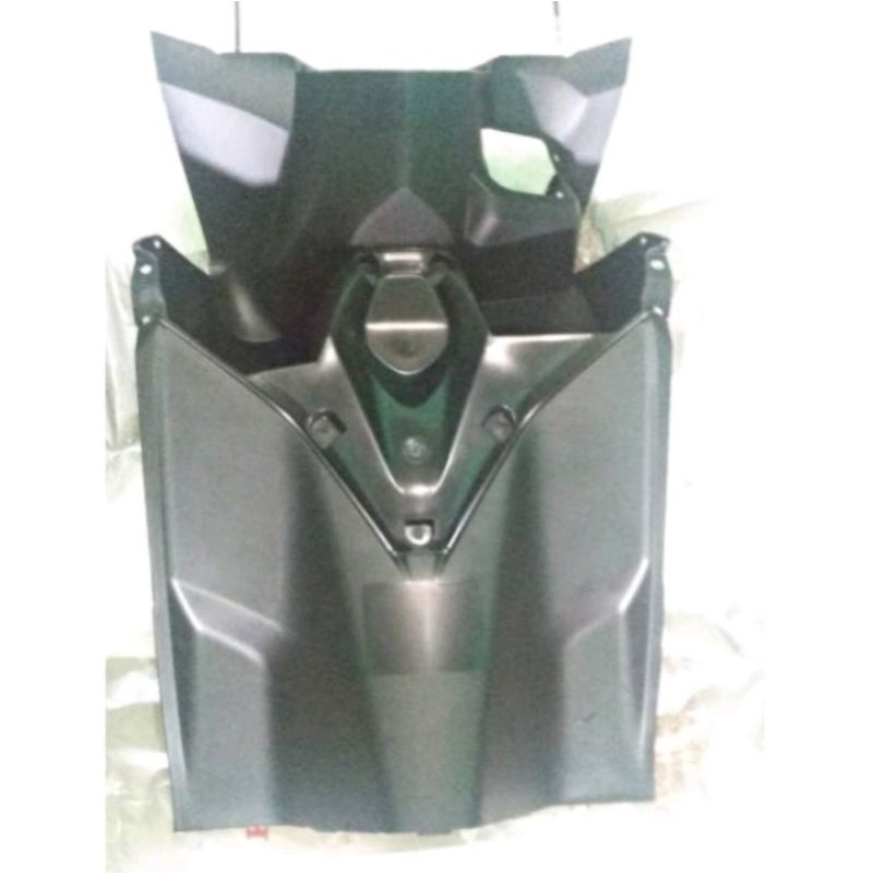 Cover bagasi dasbor tengah vario 125/150 new led 2018-2019 keyless  asli ori