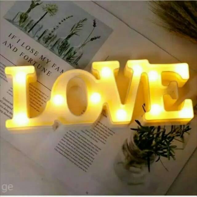 Lampu love decorasi shabby chic