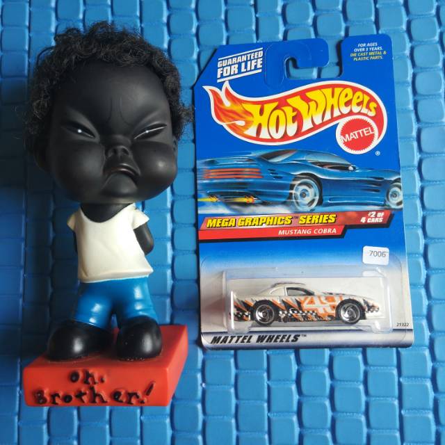 Hot Wheels Mustang Cobra Mega Graphic Series