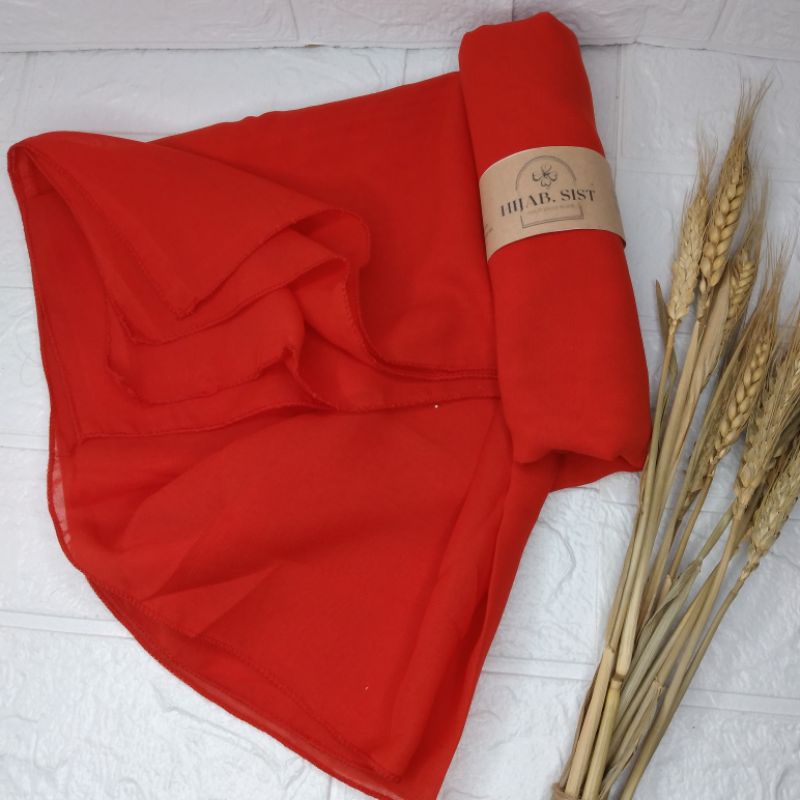 Hijab Square Warna Merah Cabe