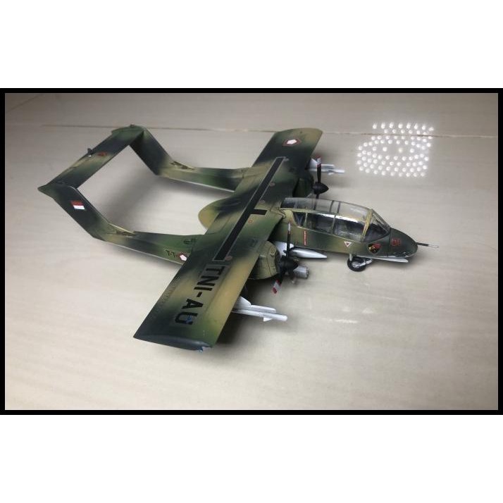 Diecast Pesawat Tempur Ov-10 Bronco Tni Au Scale 1/72