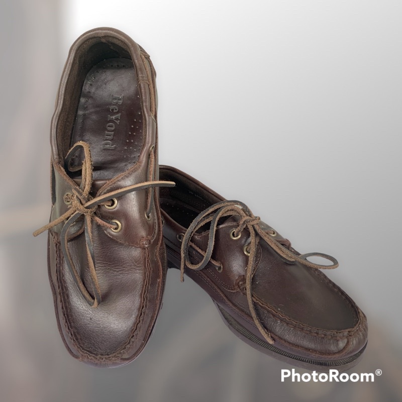 Sepatu kulit loafers pria