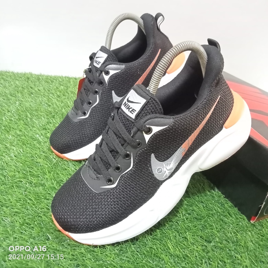 sepatu Nike_77 jordan premium model terbaru warna hitam oren/sneakers sport pria terbaru/sepatu lari pria-wanita-sepatu sekolah-sepatu running-sneakers olahraga gaya kekinian