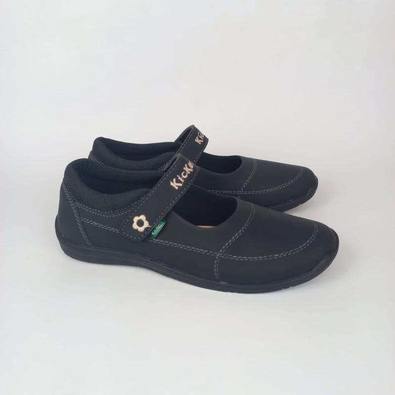 sepatu sekolah wanita hitam kode spt 07