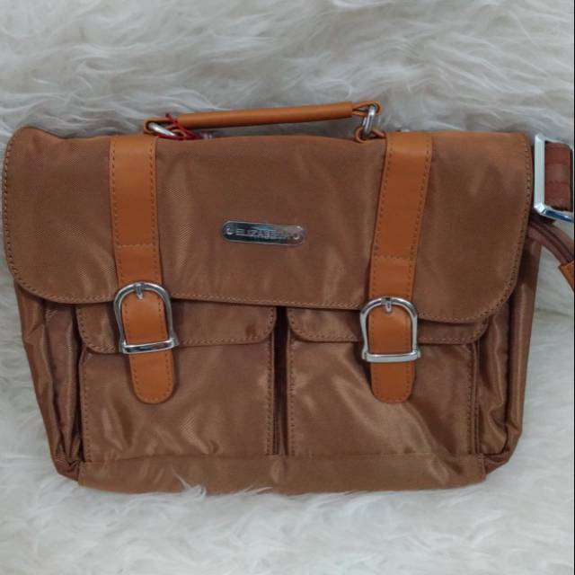 Tas wanita Elizabeth