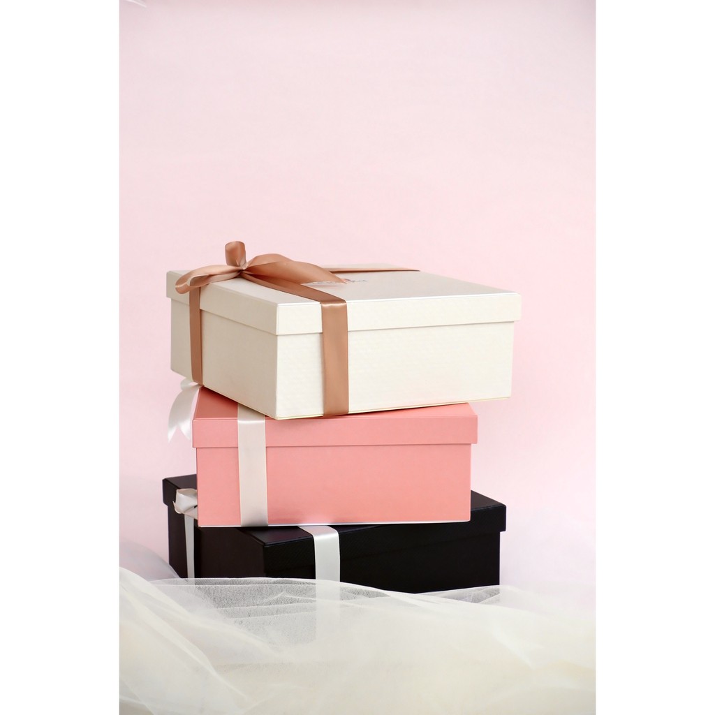 

Gift Box Maxi 25x25x13
