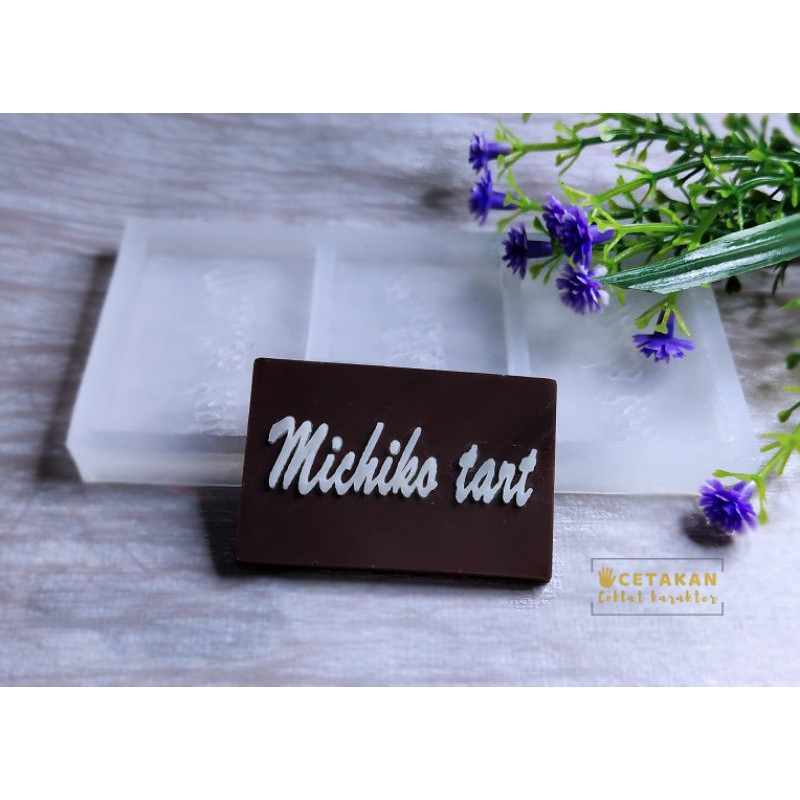 cetakan  coklat nama Brand  PERSEGI