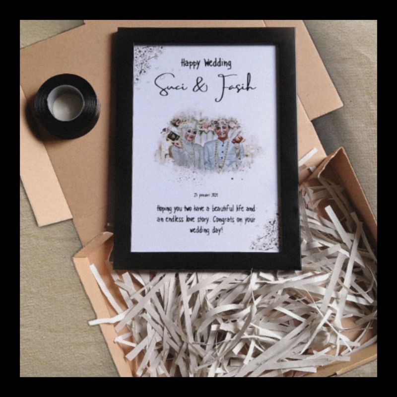 

GIFT BOX | KADO UNIK TERMURAH | FOTO CUSTOM HAPPY WEDDING