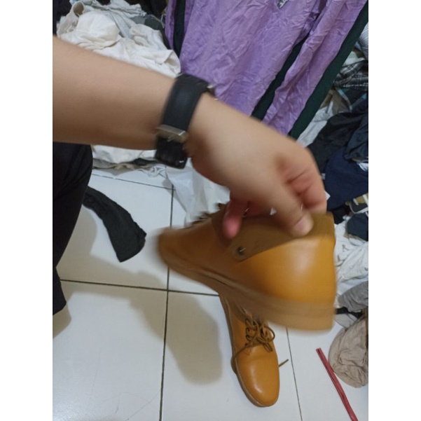 JUAL CEPAT SEPATU KULIT COKLAT TAN TERANG SIZE 41