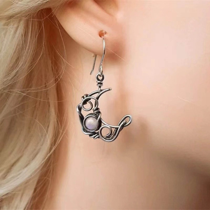 Fancyqube Anting Kristal Bentuk Matahari Dan Bulan Warna Silver Gaya Bohemia Untuk Wanita