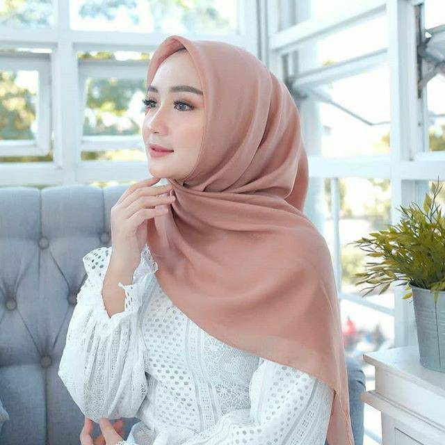Bella Square Hijab Segiempat | Kerudung Laudya Pollycotton PART 2-Mocca