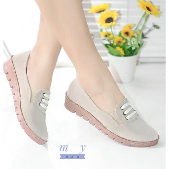 MYM2M SEPATU WANITA SLIP ON VAWEL KODE BARANG 104