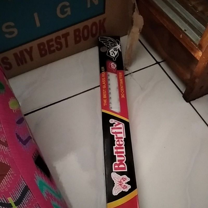 

1pack penggaris butterfly 30cm isi 12pcs murah