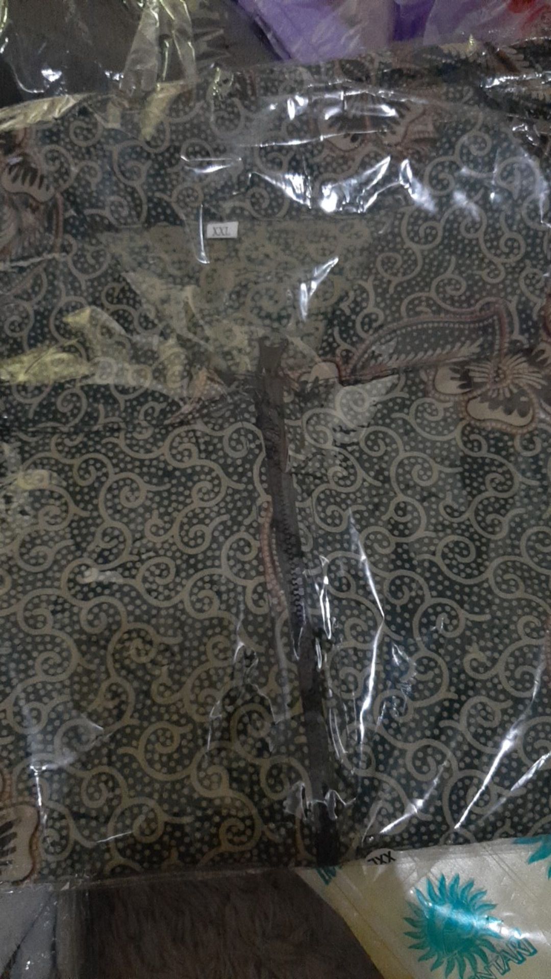 Emhabatik | Terlaris Serut Genes Jelita Tunic Navbor Yelbor Whitbor Creambor Tunik Batik Modern