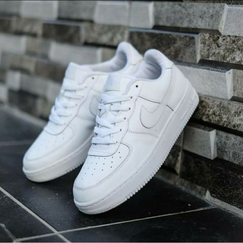 Sepatu original NIKE AIR FORCE 1 full white
