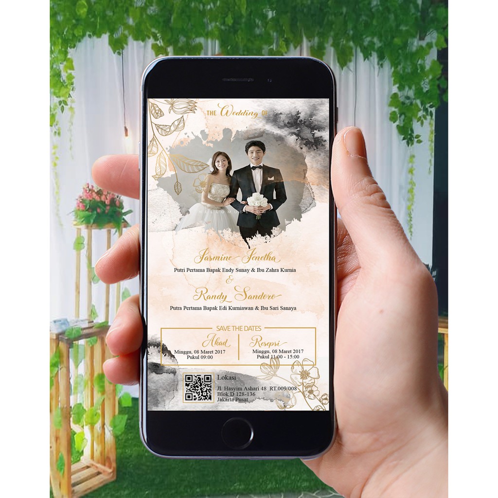 

Undangan Digital Video Pernikahan Instagram Story Black Pink Watercolor K-POP