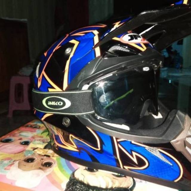 Helm jpx +kacamata inko