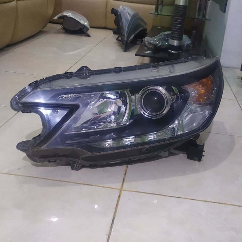 Headlamp Lampu depan Honda CRV 2013