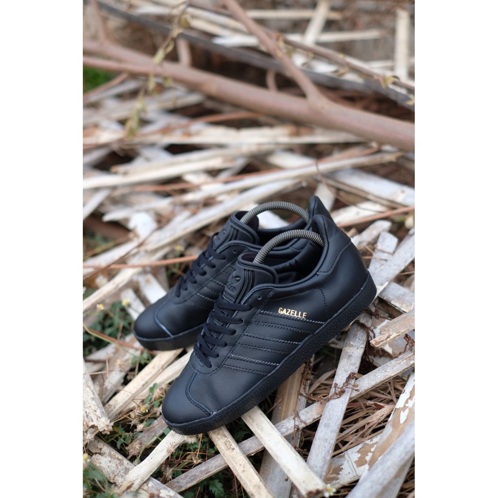Sepatu Original Adidas Gazelle Full Black